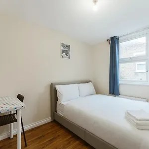 Mile End 57a London
